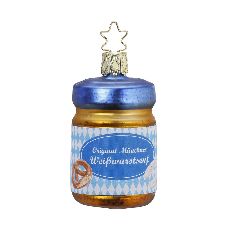 Christbaumschmuck Weißwurst-Senf in Glasform mit bayerischem Rautenmuster, Brezel und Beschriftung.