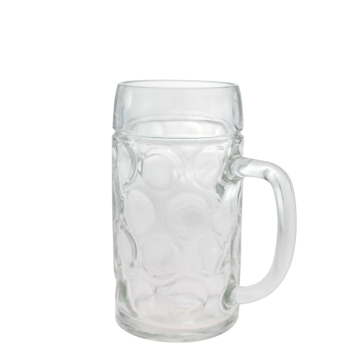 Robuster Glas-Maßkrug mit facettenreichem Muster und stabilem Henkel auf weißem Hintergrund.