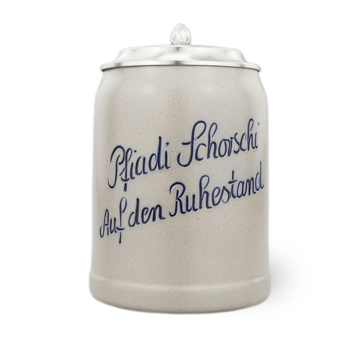 PREMIUM Bierkrug Steinkrug mit Zinndeckel und blauer bayerischer Inschrift "Pliaß di Schorsch Auf den Ruhestand".