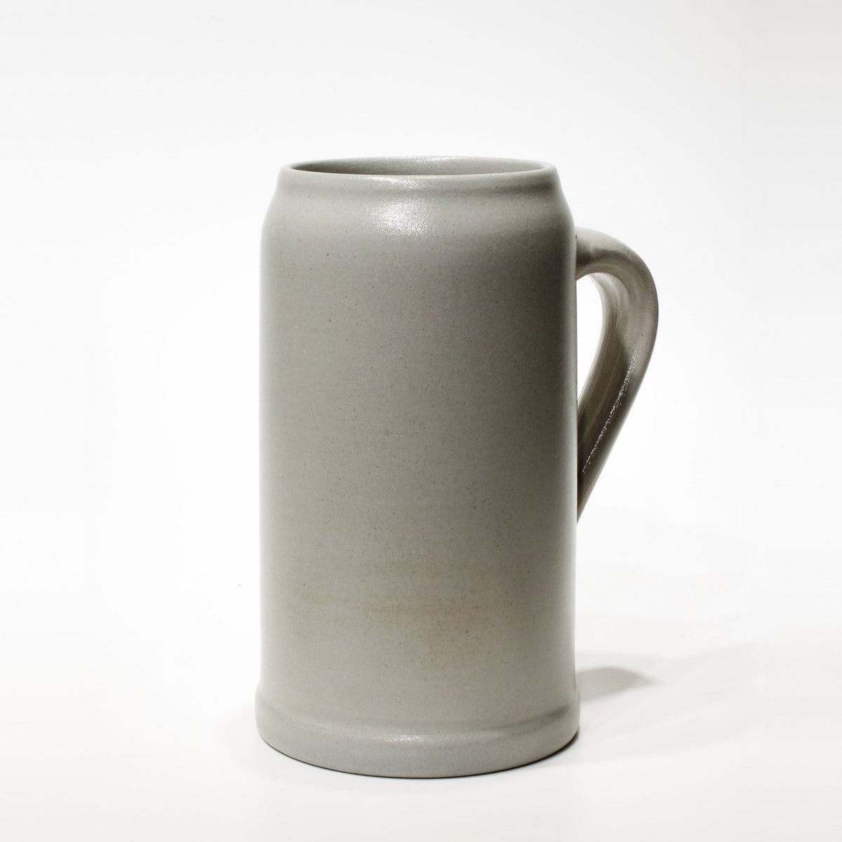 Salzglasierter Steinkrug 1,0 l, bayerische Form – für Ihr Logo