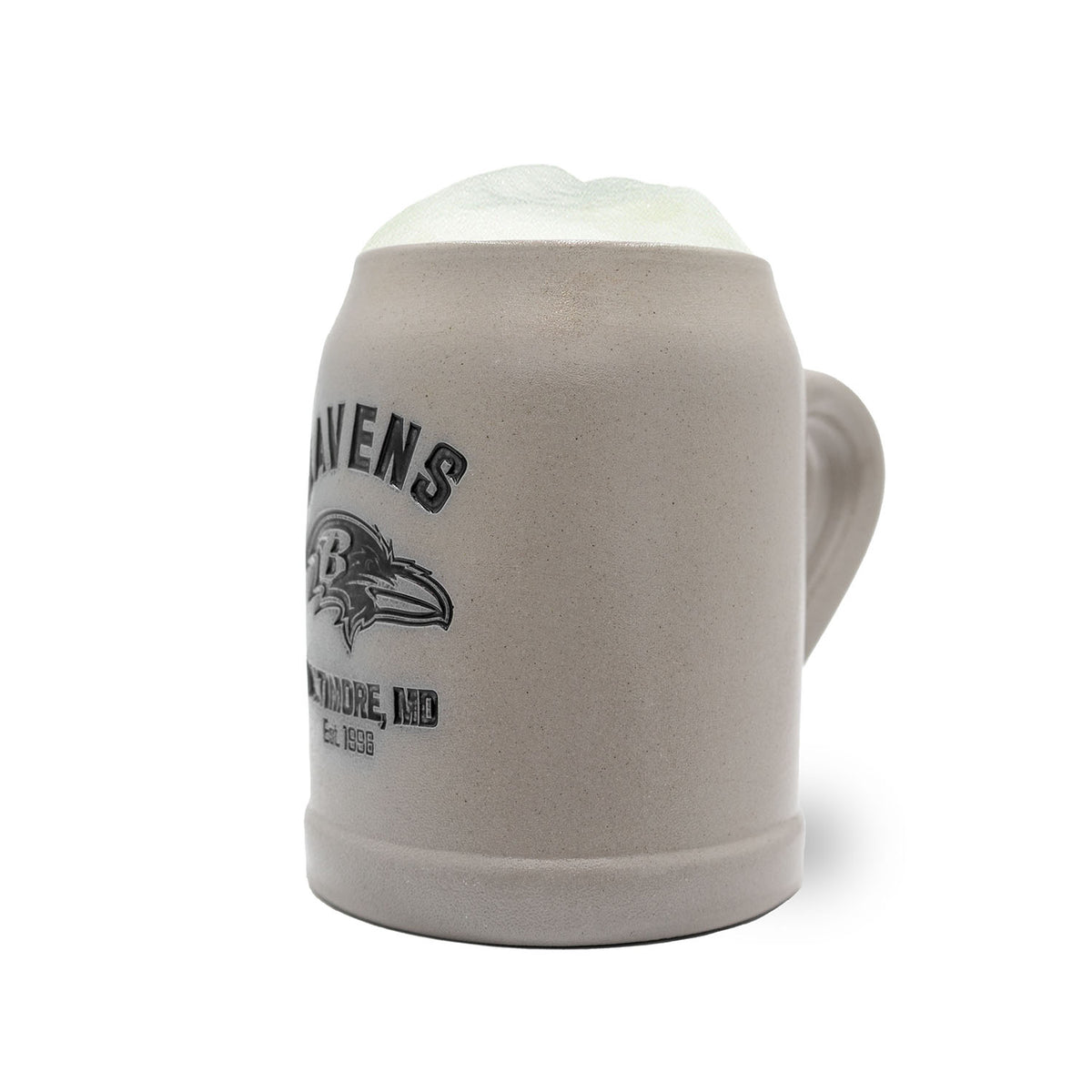 Grauer ®NFL PREMIUM Teamkrug Baltimore Ravens mit Schaumkrone, NFL-Logo und "Baltimore, MD Est. 1996" Aufschrift.