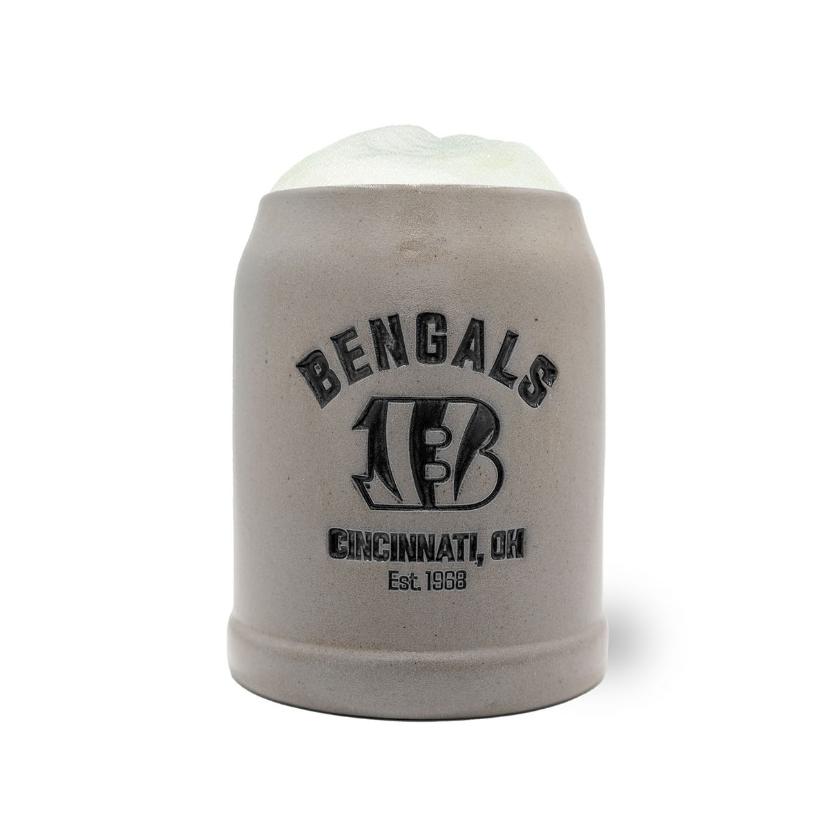 NFL PREMIUM Teamkrug Cincinnati Bengals aus grauem Steinzeug mit schwarzem Logo, gefüllt mit Schaum.