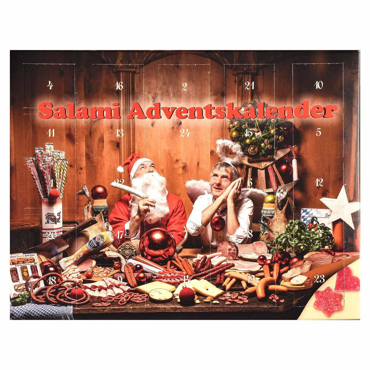 Bayerischer Salami Adventskalender mit Weihnachtsmann und Engel, umgeben von diversen Wurst- und Salamispezialitäten.