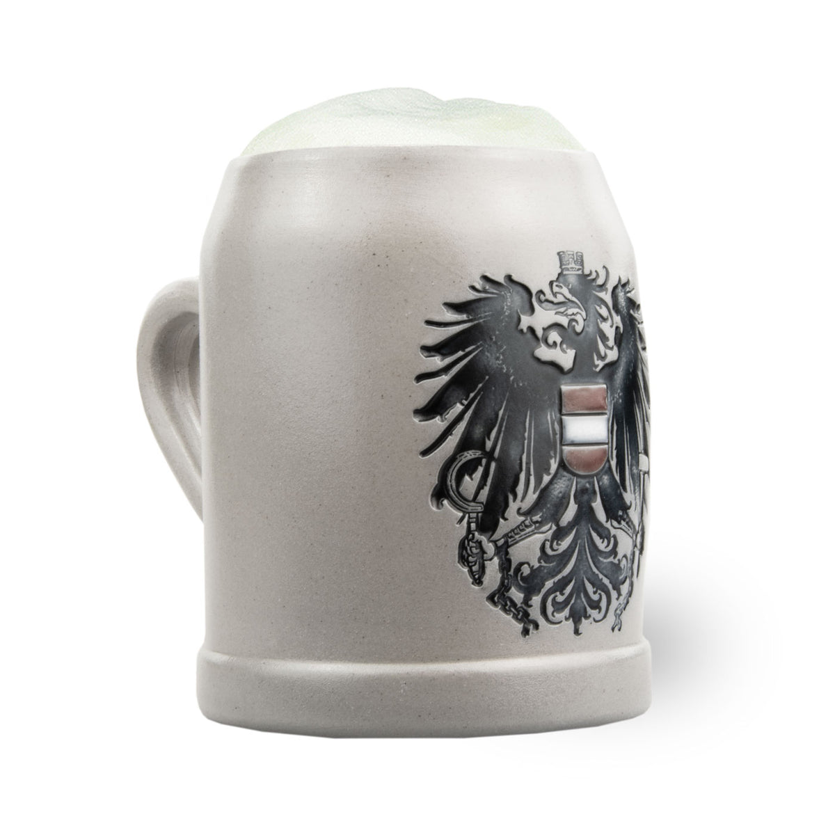 Gefüllter PREMIUM Bierkrug Austria aus Steingut mit detailliertem österreichischem Adler Wappen Embossing.