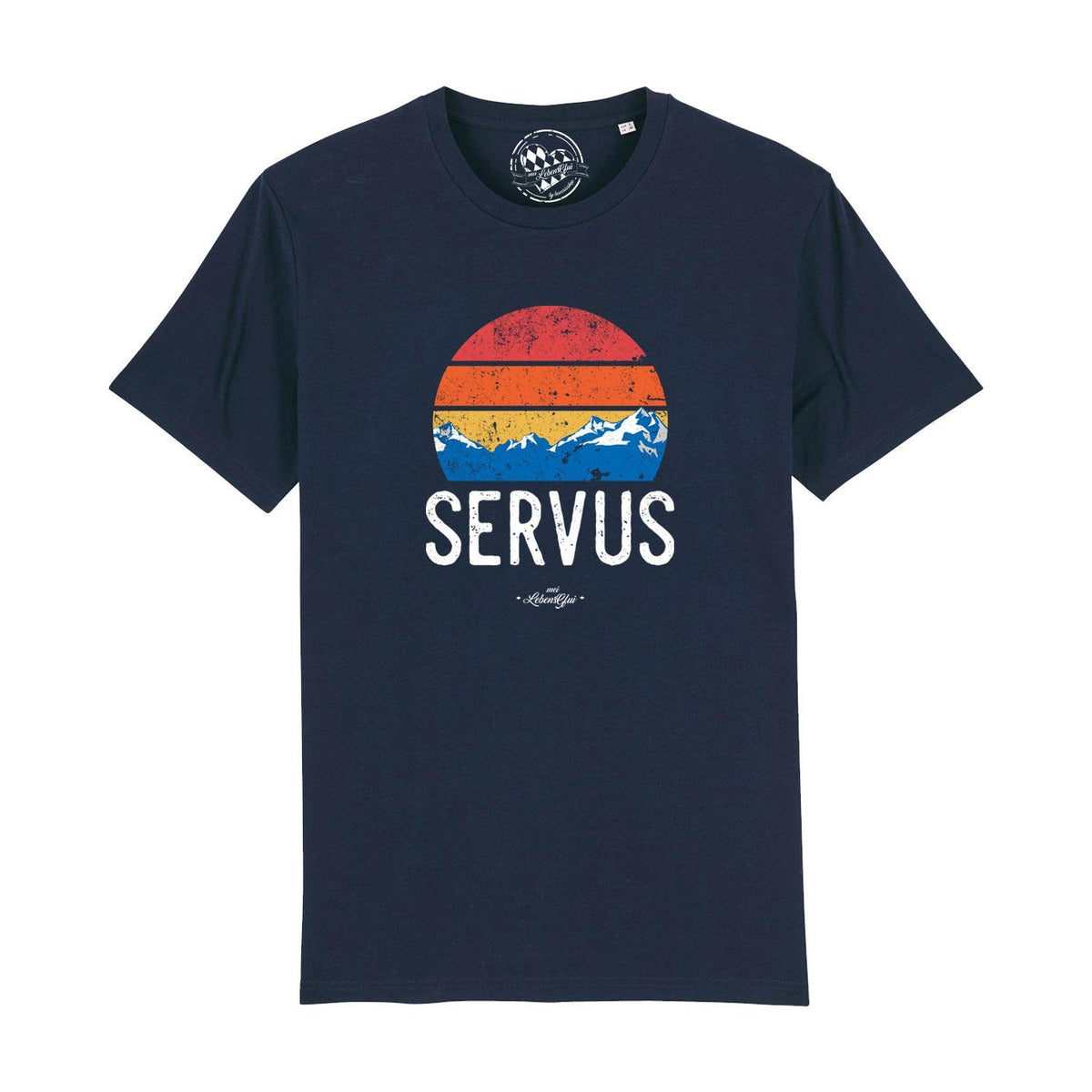 Dunkelblaues Herren T-Shirt Servus Berge mit stilisiertem, buntem Sonnenuntergang und Bergpanorama-Print.