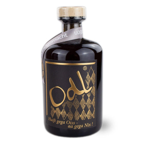 Dunkle Spirituosenflasche "Odl" mit goldenem Logo, Diamantmuster, Holzverschluss und Bändchen mit "handgemacht".