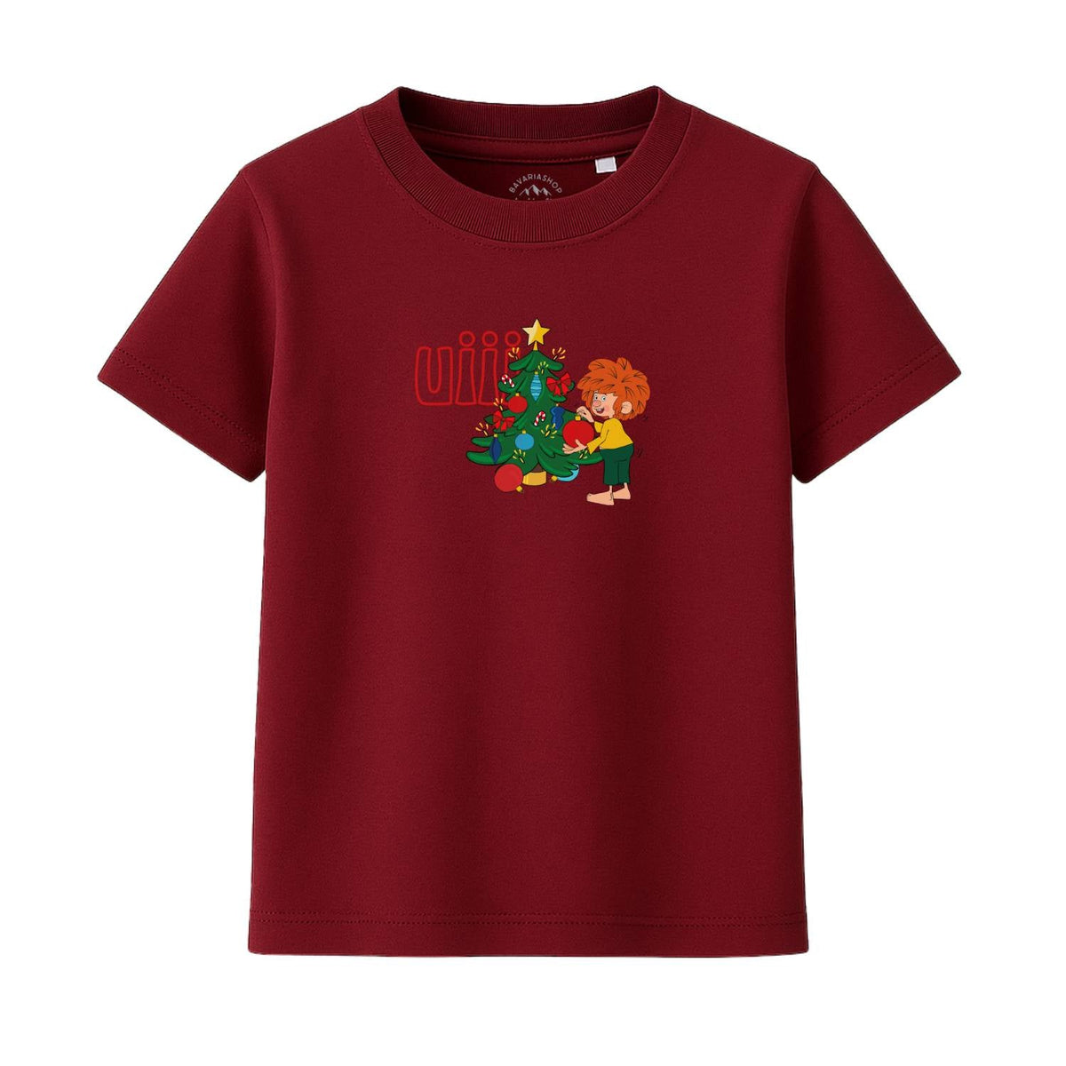 Weinrotes Pumuckl Kinder T-Shirt Weihnachten: Pumuckl hängt eine rote Kugel an den Christbaum, daneben der Schriftzug „uiii“